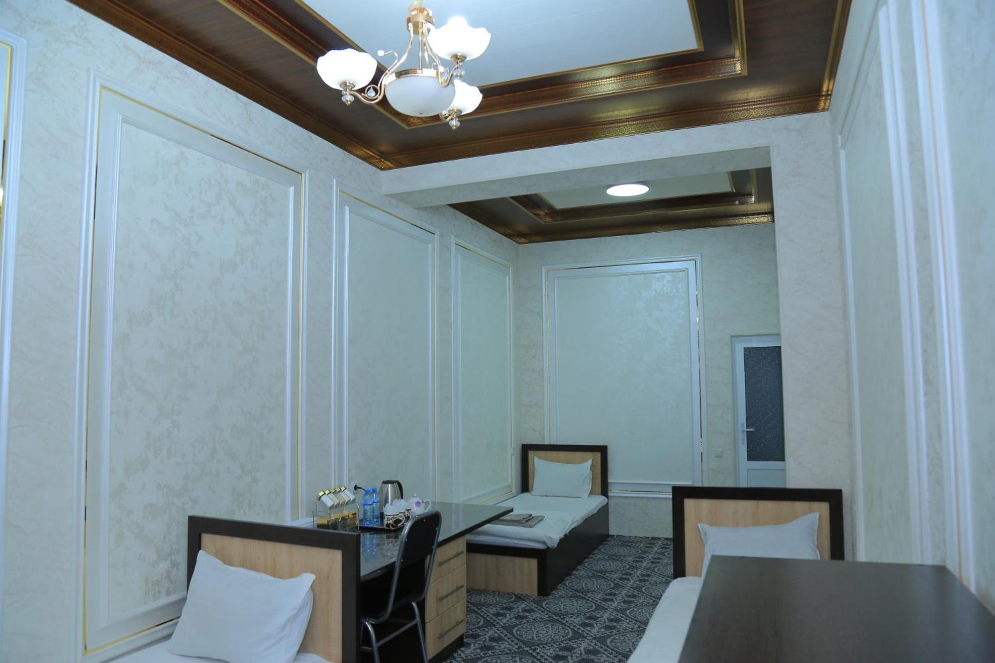 Hostel Farovon Marghilon Zewnętrze zdjęcie