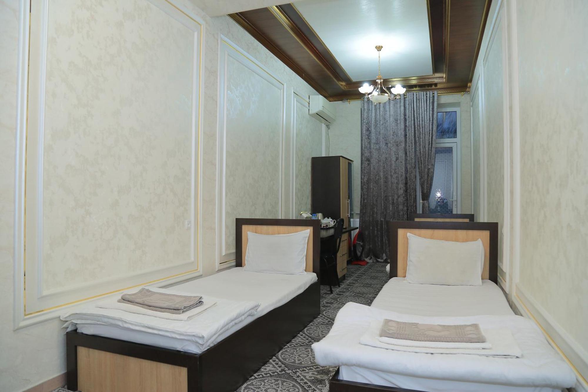 Hostel Farovon Marghilon Zewnętrze zdjęcie
