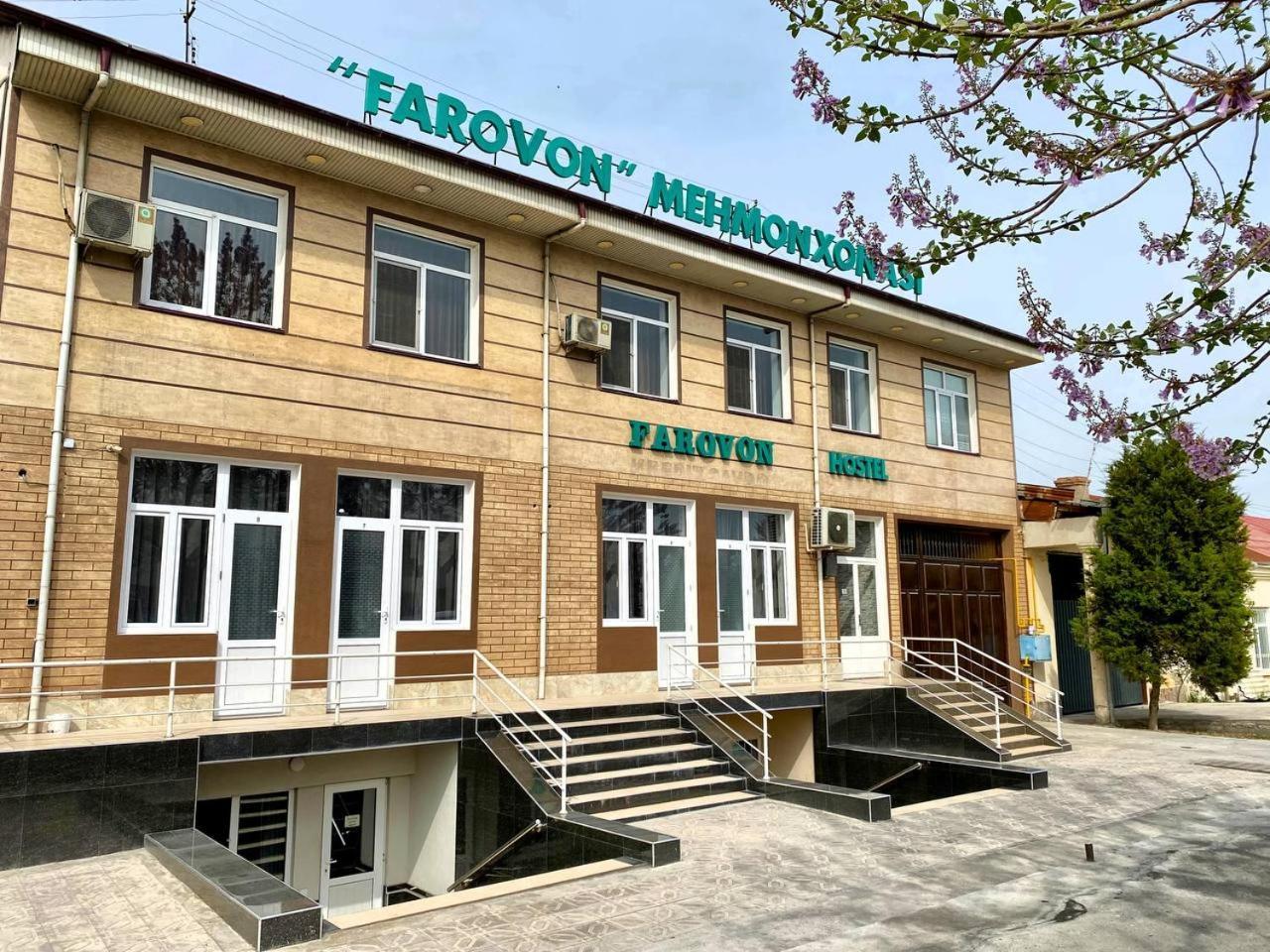 Hostel Farovon Marghilon Zewnętrze zdjęcie