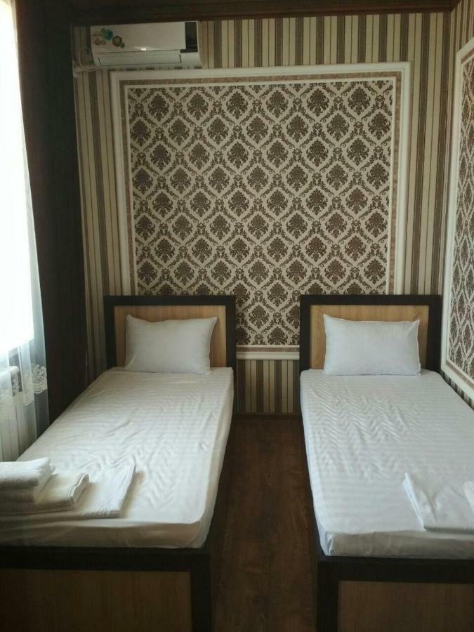 Hostel Farovon Marghilon Zewnętrze zdjęcie