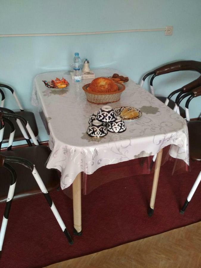 Hostel Farovon Marghilon Zewnętrze zdjęcie